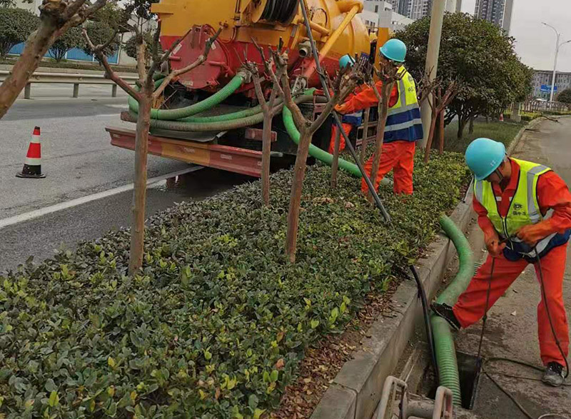 康巴什市政管道清淤